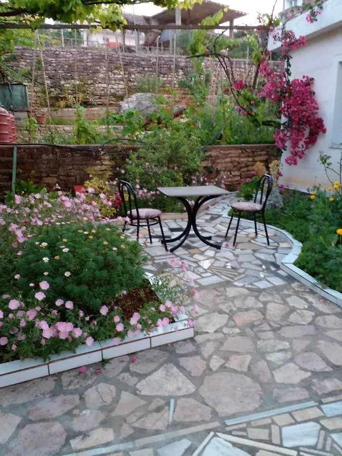 Σπίτι διακοπών Flora'S Place Σαράντα
