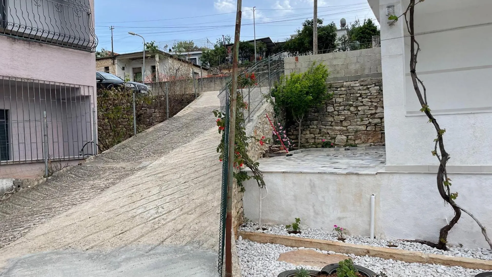 Flora'S Place Sarande Holiday home