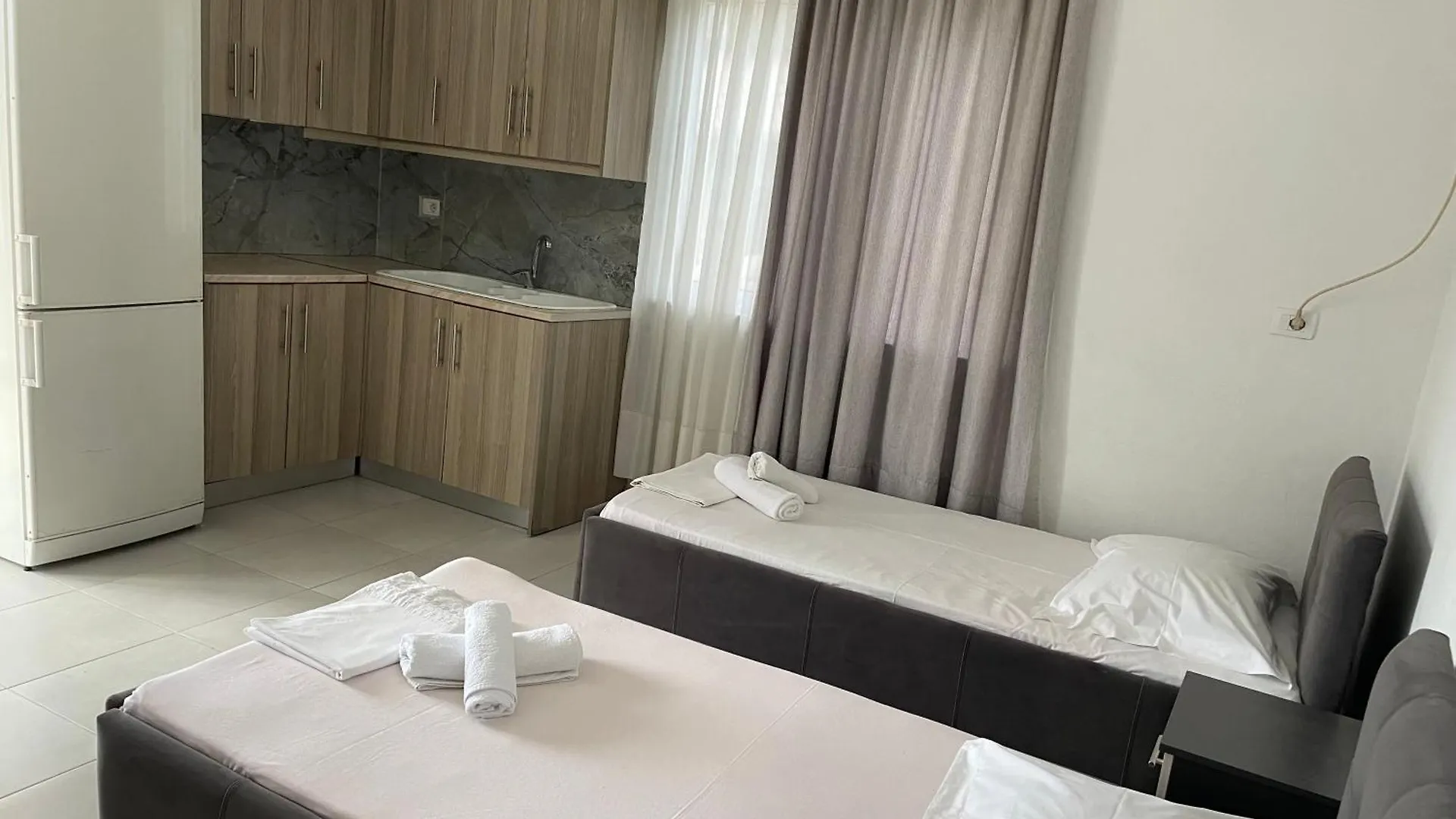 Flora'S Place Sarande Holiday home