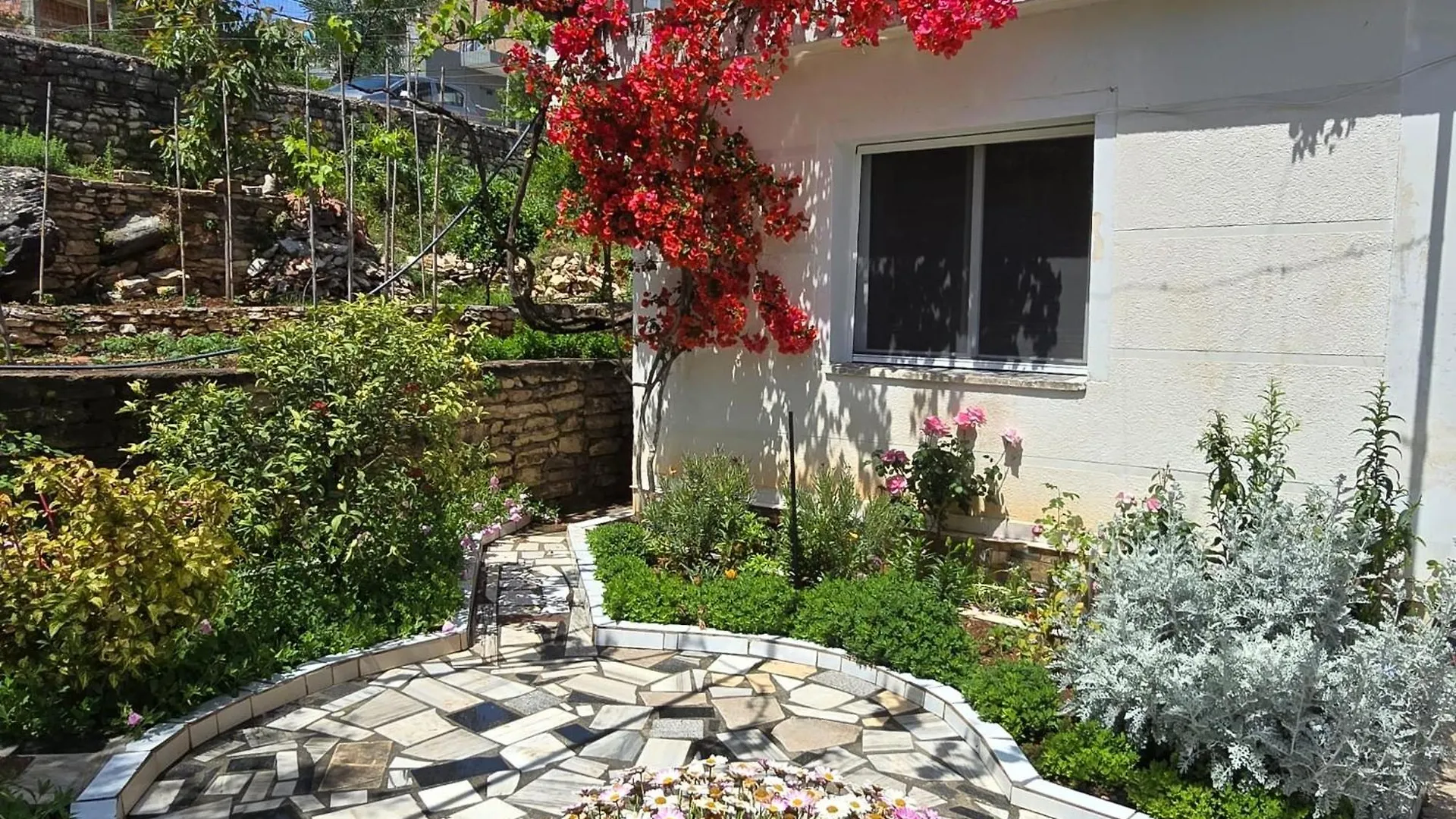Holiday home Flora'S Place Sarande Albania